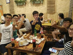 龙海烧烤加盟,学烧烤技术,开烧烤店多少钱疯狂烤翅加盟
